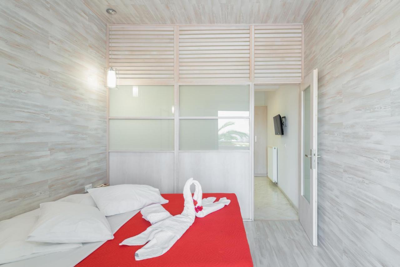Sevach Apartments Kalamaki  Bagian luar foto