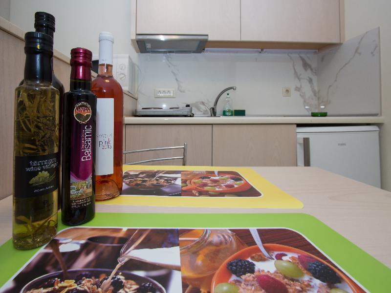 Sevach Apartments Kalamaki  Bagian luar foto